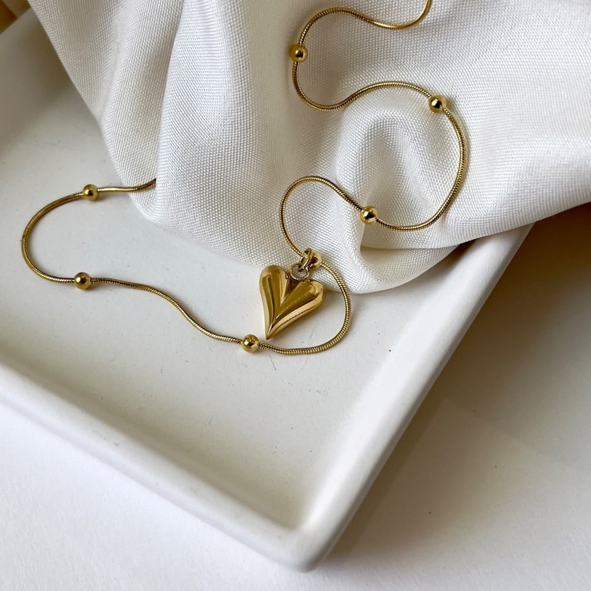 Golden Love Slim Heart Pendant