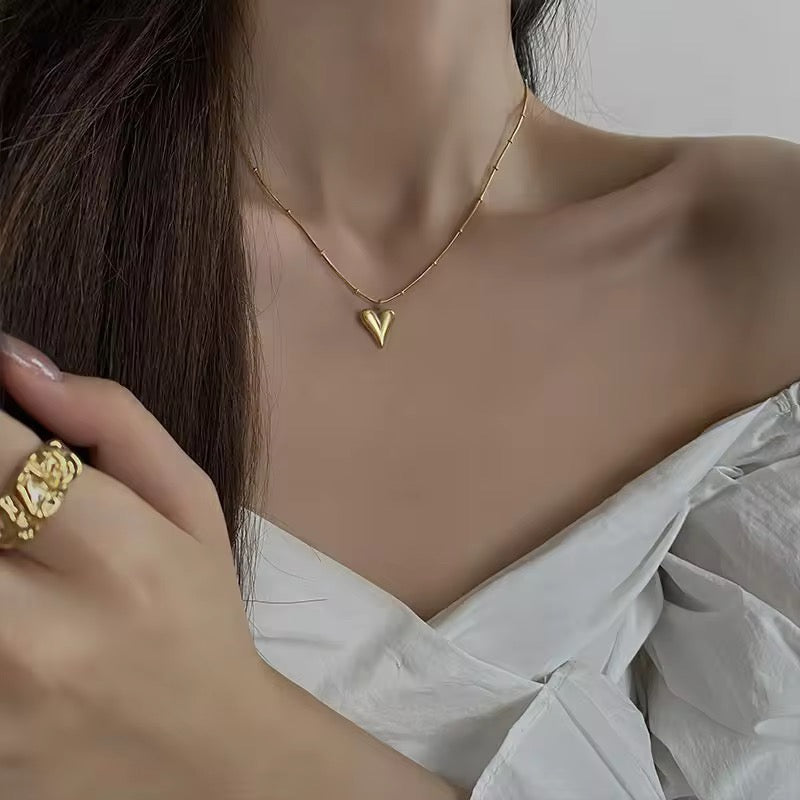 Golden Love Slim Heart Pendant