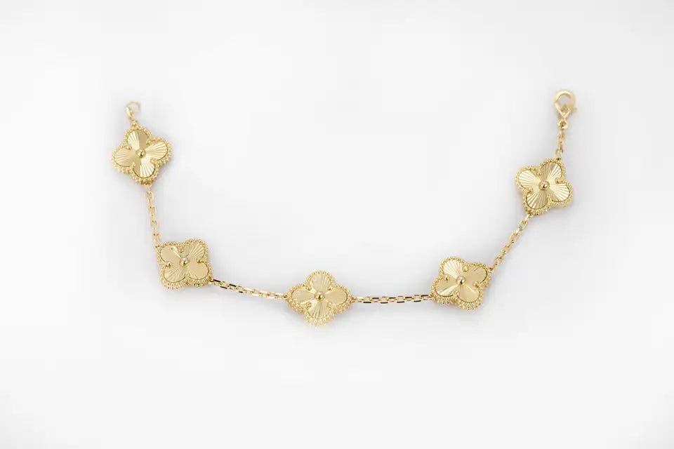 Golden Clover Bracelet